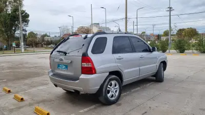 KIA Sportage 2006 - Creek Motors