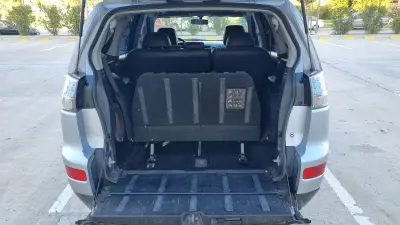 MITSUBISHI Outlander 2009 - Creek Motors