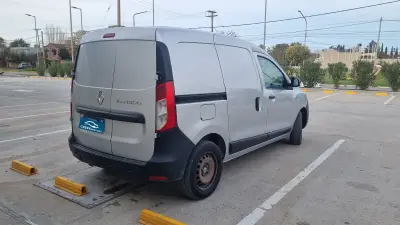 RENAULT Kangoo II 2022 - Creek Motors
