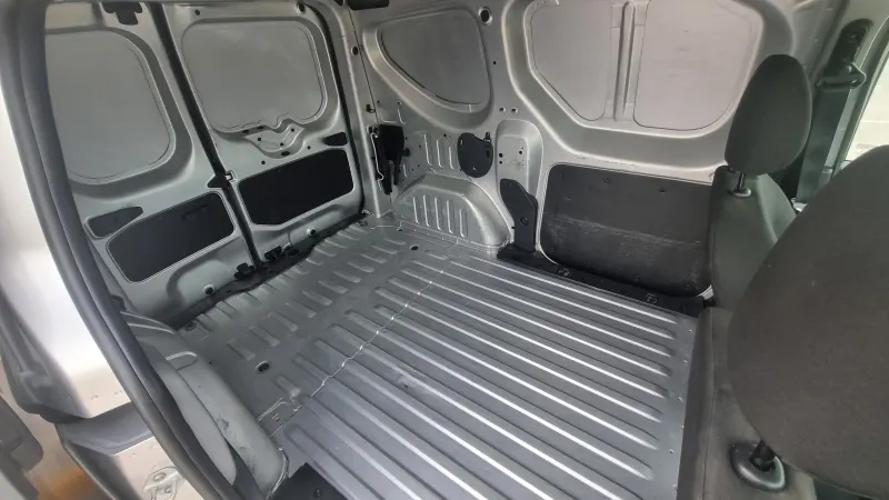 RENAULT Kangoo II 2022 - Creek Motors