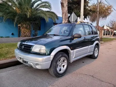 SUZUKI GRAND VITARA 2005 - Creek Motors