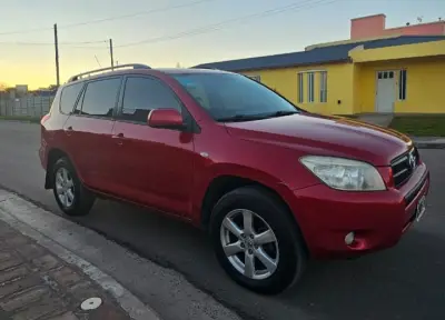 TOYOTA Rav4 4wd 2006 - Creek Motors