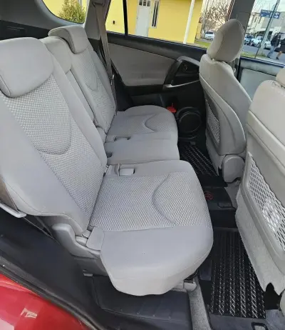 TOYOTA Rav4 4wd 2006 - Creek Motors