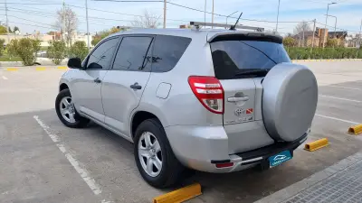 TOYOTA Rav4 4x2 2013 - Creek Motors